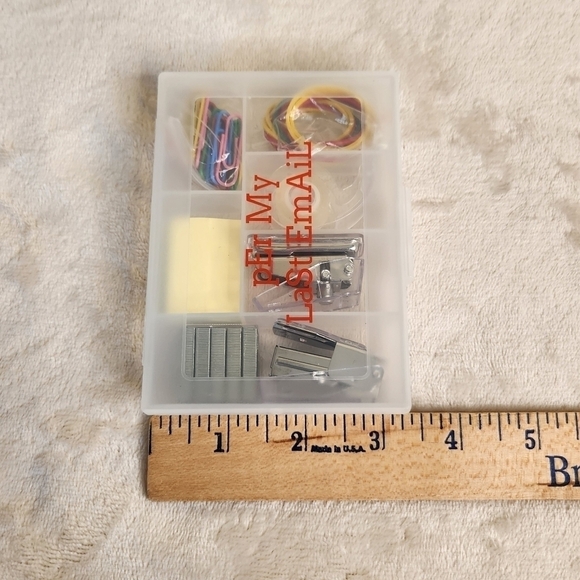 Per My Last Email Mini Desk Set - Picture 5 of 6